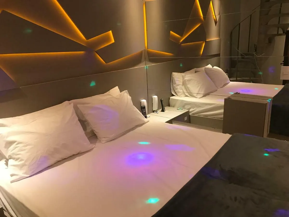 ** Love hotel Motel Dunas Up Sao Paulo Brazil